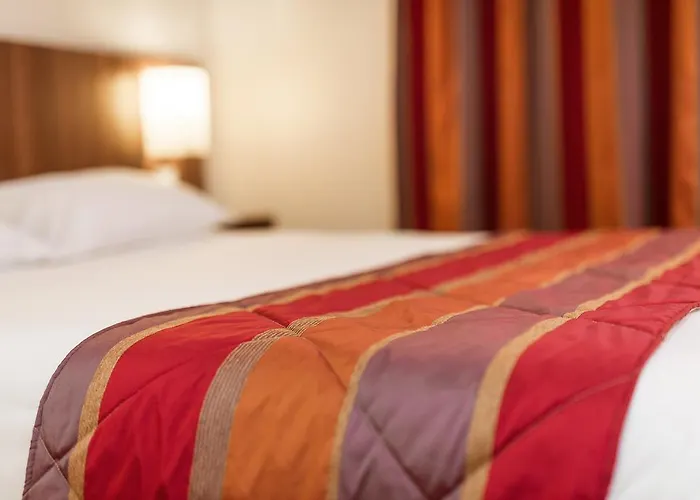 ホテル Eurocentre 2* Toulouse Nord