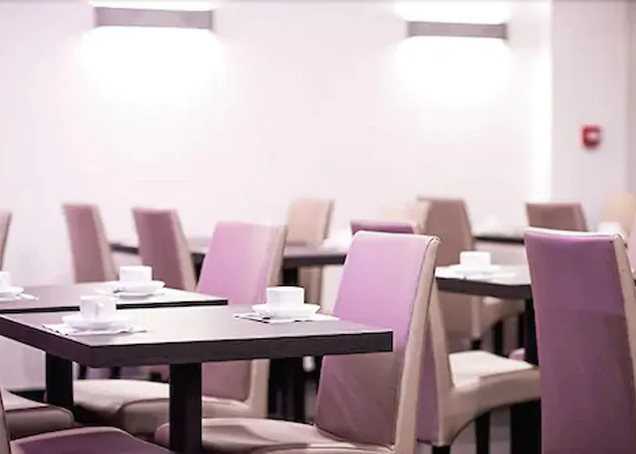 Eurocentre 2* Toulouse Nord 2* Castelnau-dʼEstrétefonds